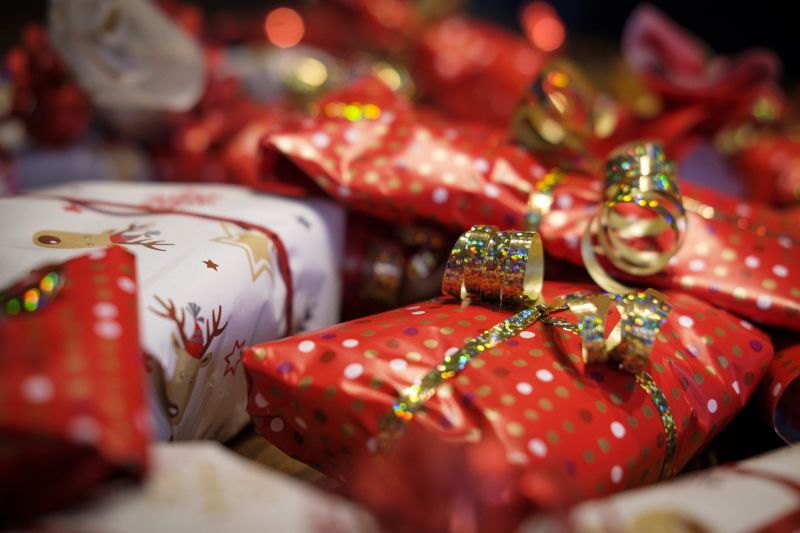 Holiday Gift Ideas for Those with Hearing Loss